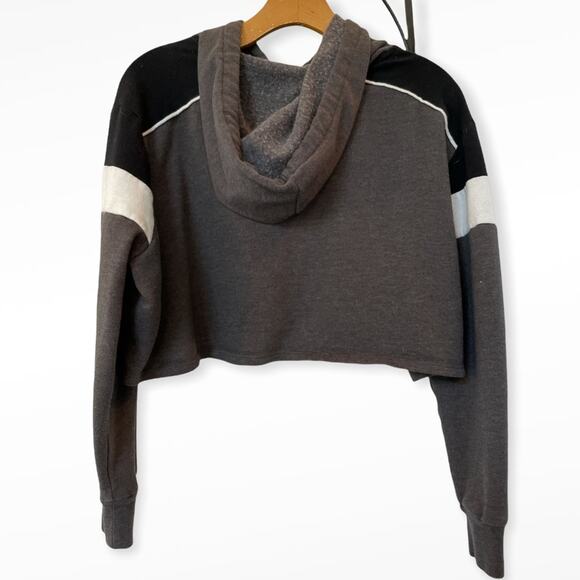 AERO Cropped Hoodie Size Small - Picture 4 of 4